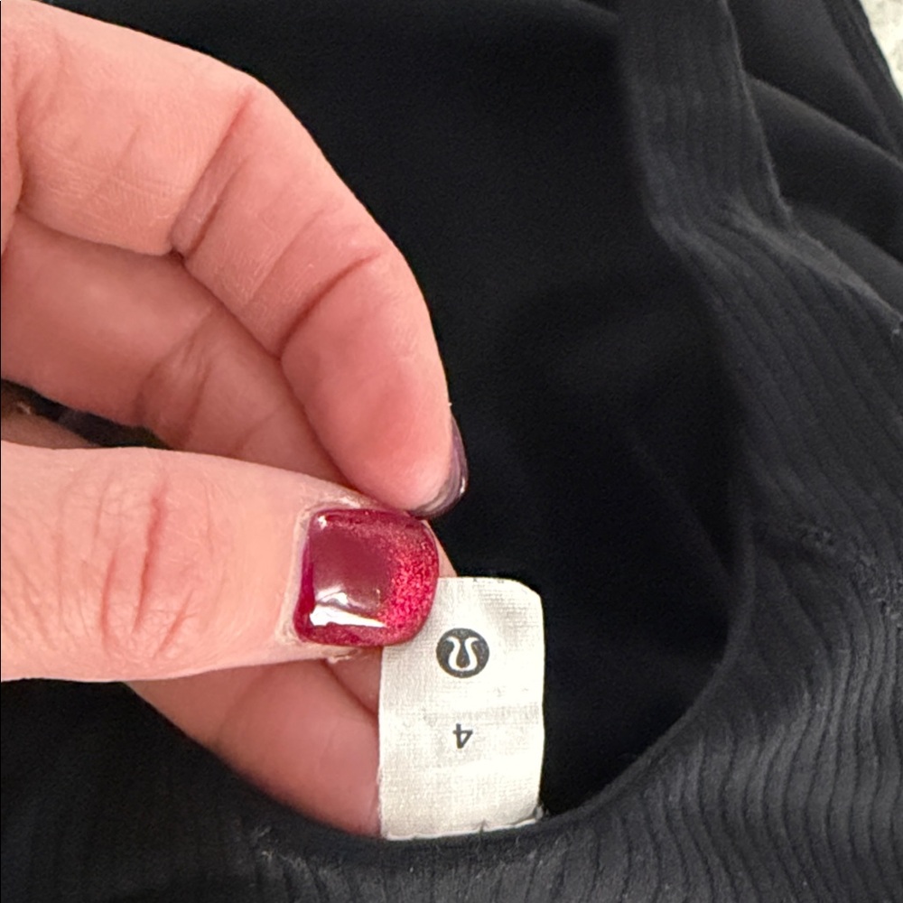 Lulu Black Ribbed Align Tank - Picture 3 of 3